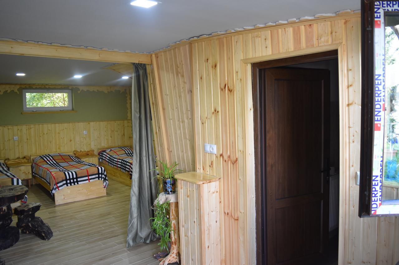 Qusha Guesthouse Meeting In The Mountains And Views Kazbegi Esterno foto